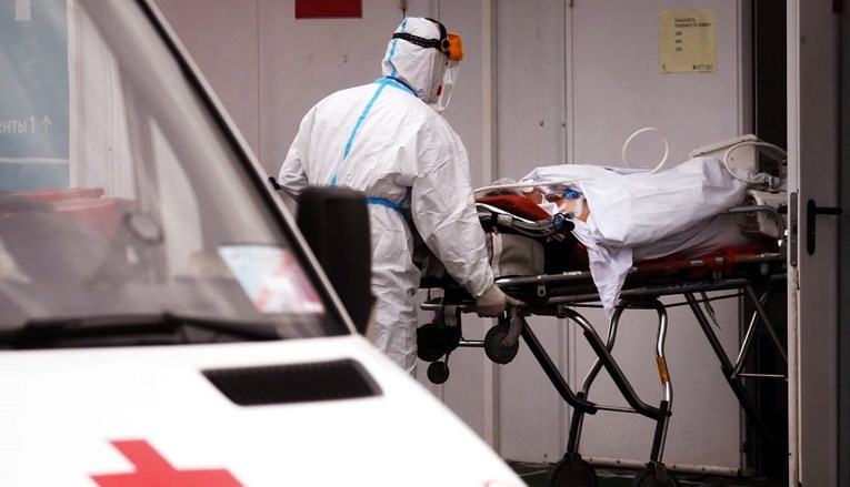 U Sloveniji opet rekordan broj novih slučajeva, bolnicama nedostaje osoblja