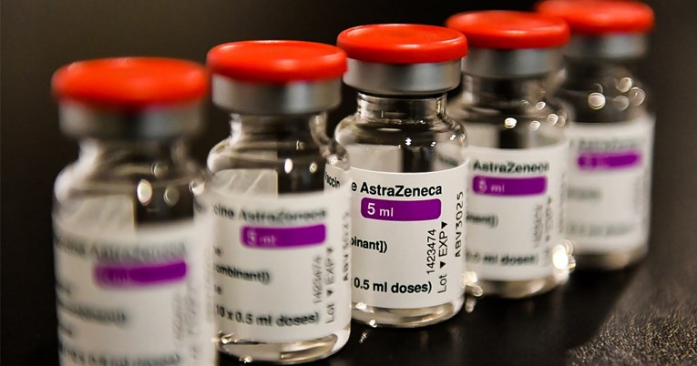 EMA će objaviti ažuriranu procjenu AstraZenece. Što dosad znamo o tom cjepivu?