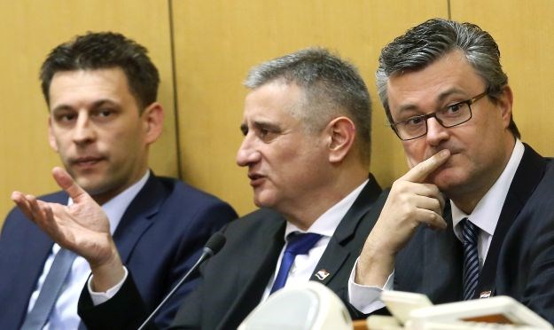 Lalić: Nije Petrov muljao sa ženom nego Karamarko, Rimac: Orešković zabio zadnji čavao u lijes Vlade