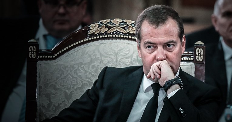 Medvedev: Sankcije Zapada su čin agresije i opravdanje za rat