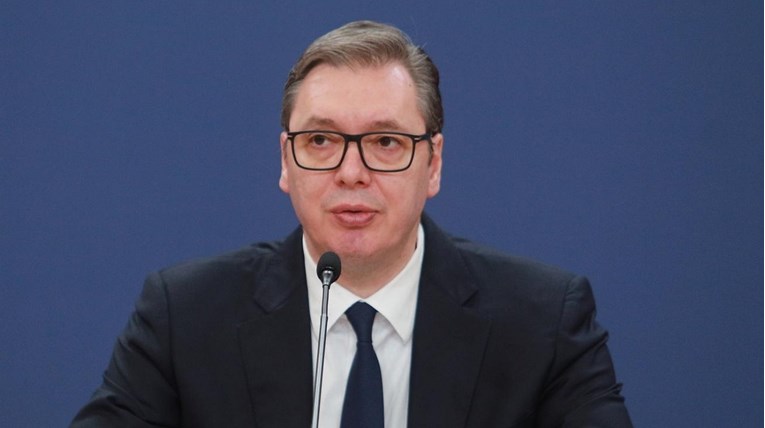 Vučić: Zabranjujemo izvoz brašna, pšenice, kukuruza, ulja...