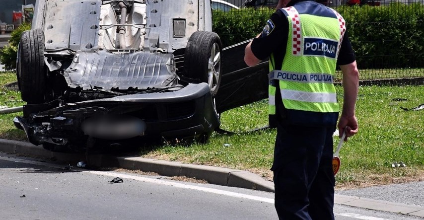 Zaposlenik Milanovićevog ureda mrtav pijan skrivio nesreću, auto završio na krovu