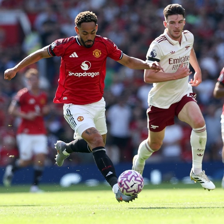 Arsenal pobijedio Manchester United u gostima na otvaranju sezone