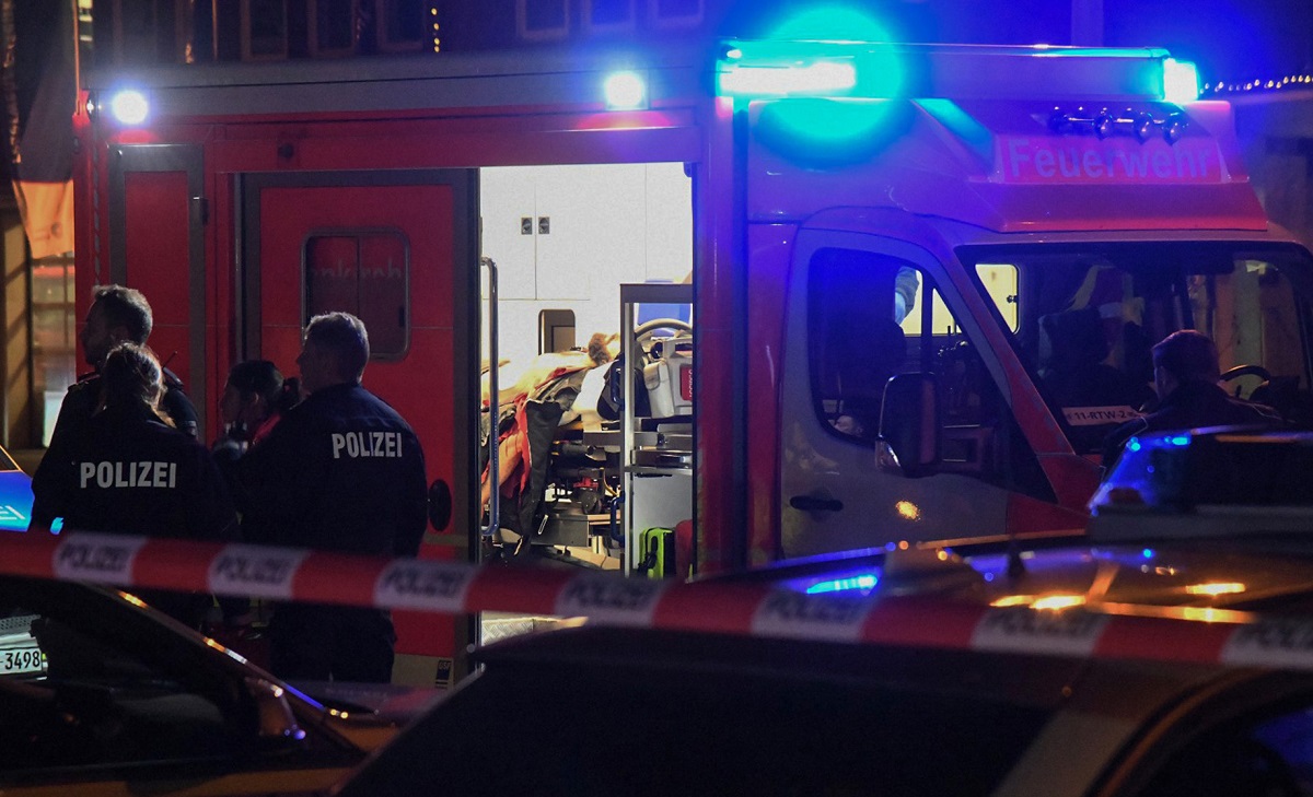 Napad u Njemačkoj: Više ljudi izbodeno, napadač uhvaćen