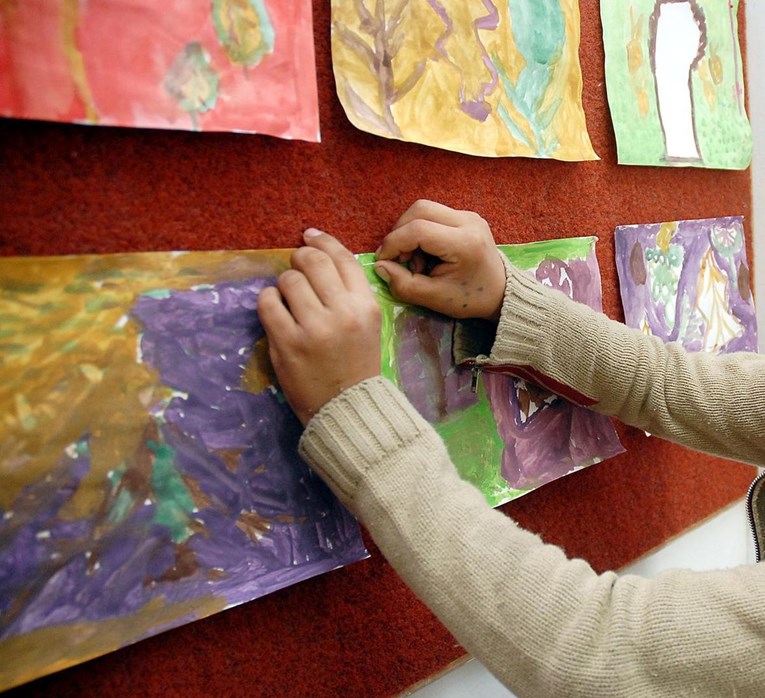 Pravobraniteljica: Svako romsko dijete treba ići bar dvije godine u vrtić