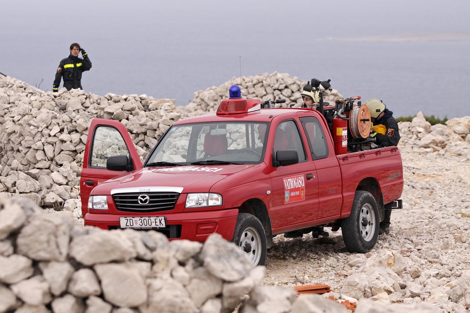 Na požarištu na Pagu pronađen mrtav čovjek