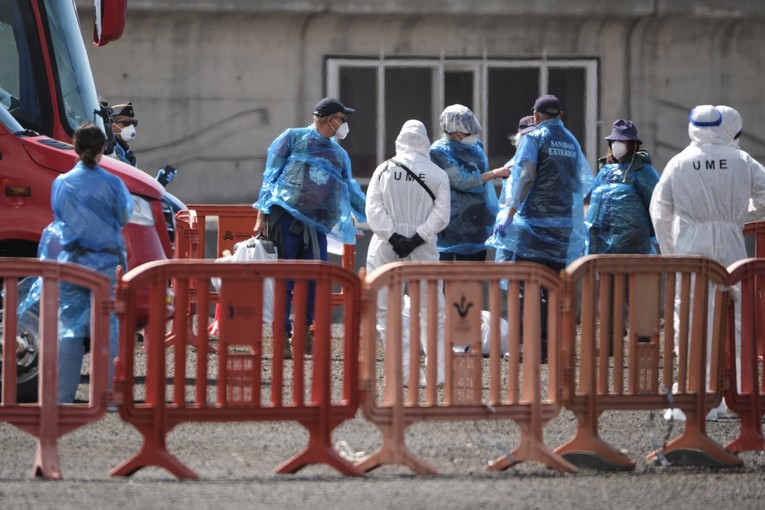 Dvoje putnika s kruzera pozitivno na hantavirus, SAD ima različit protokol
