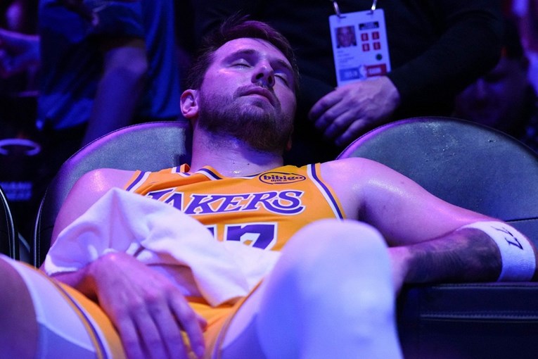 Viralna je Dončićeva slika nastala usred njegovog povijesnog trpanja Miamija