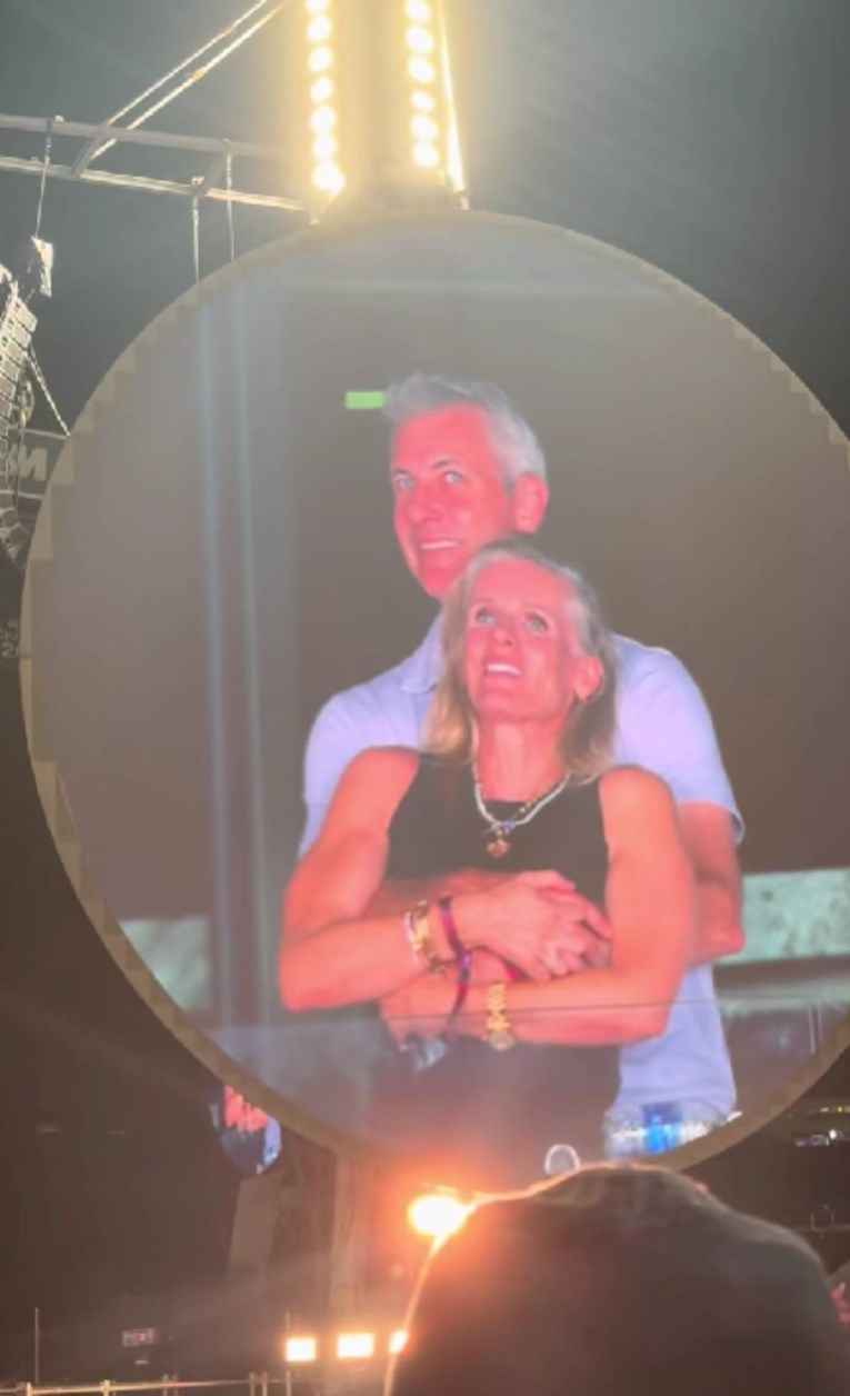 "Coldplay ljubavnica" dala otkaz nakon viralne afere