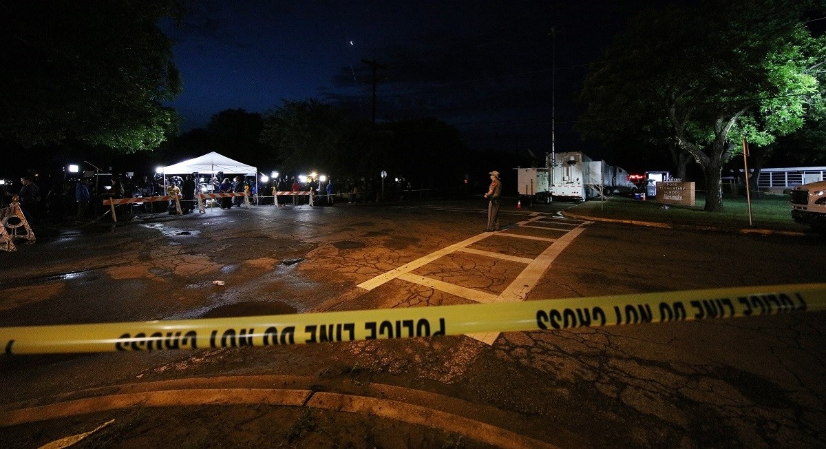 Mladić u Teksasu ubio djevojku jer je pobacila