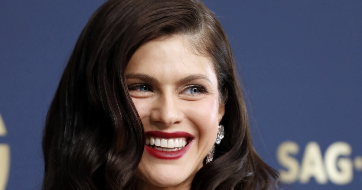 Zelena kupaonica Alexandre Daddario pokazuje zašto je terrazzo hit