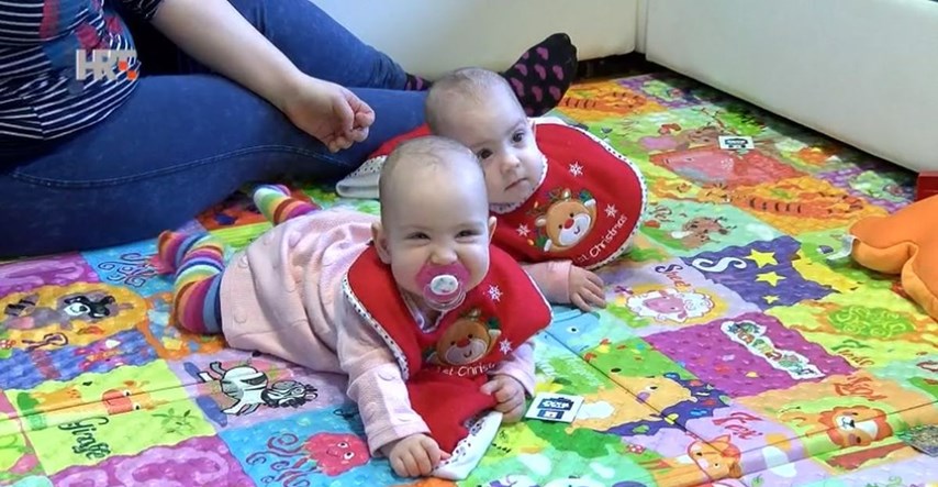 Pravo malo čudo: Sijamske blizanke Kristina i Valentina slave prvi rođendan