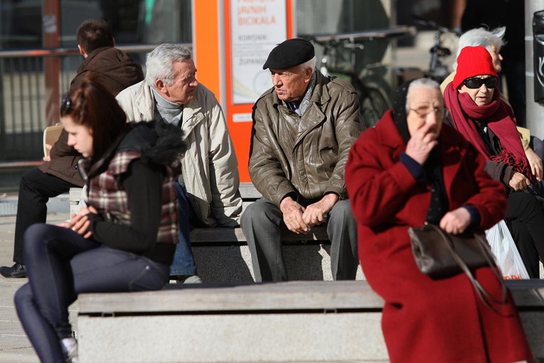 Za 7000 osječkih umirovljenika isplata povećanih božićnica kreće početkom prosinca