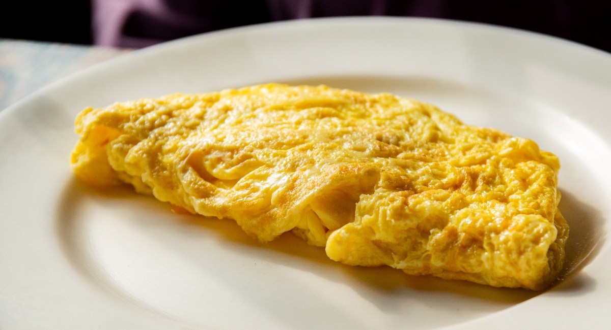 Za ovaj minutni omlet ne treba vam ni tava ni štednjak - preporuka slavnog chefa