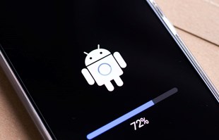 Android 15 će korisnicima omogućiti prisilnu aktivaciju tamnog načina