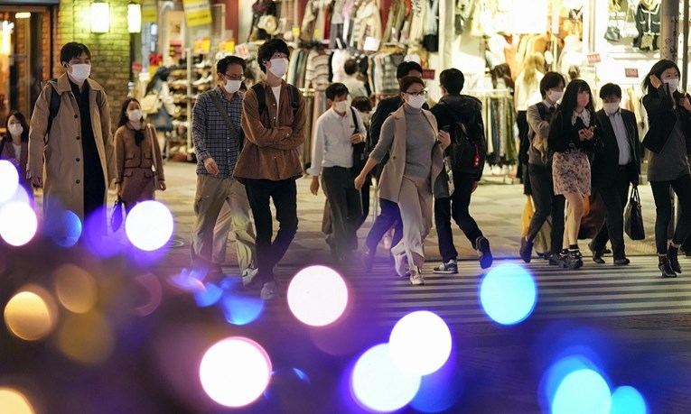 U Japanu naglo pao broj novozaraženih. Znanstvenici: Delta soj je istrijebio sam sebe