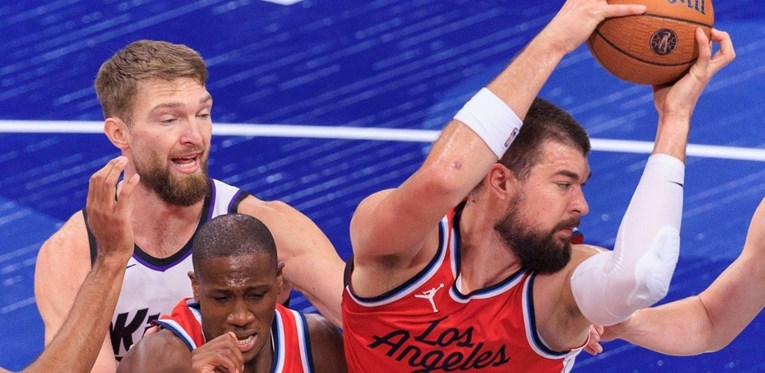 Zubac zgrabio deseti double-double sezone i izdvojio se s Jokićem na samom vrhu lige