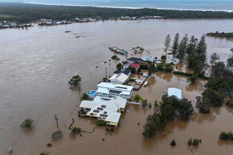Par iz Kine nestao na putovanju u Australiji. Pronađeni mrtvi u autu pod vodom