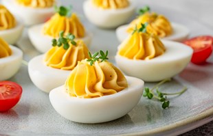 Ovog Uskrsa napravite punjena jaja, imamo par jednostavnih recepata