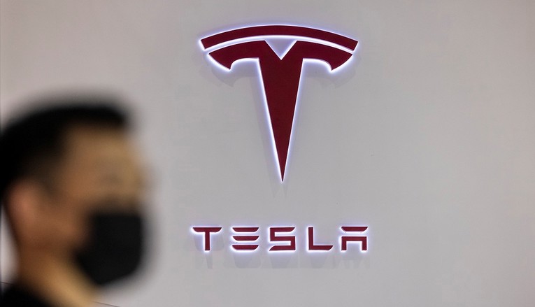 U Kini otvorena prva Teslina stanica za punjenje električnih automobila