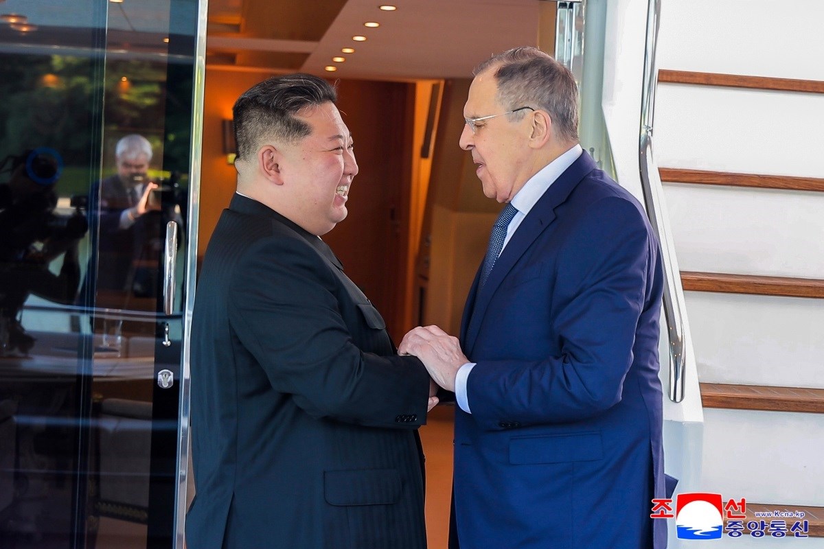 Kim potvrdio podršku Rusiji u ratu s Ukrajinom: "Nepobjedivi smo"