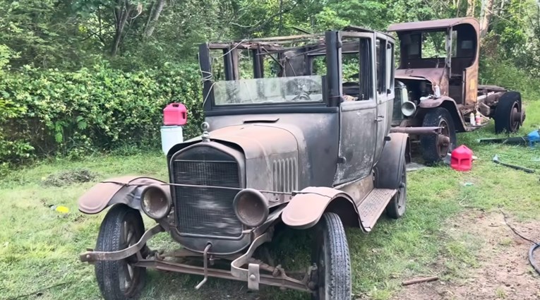 VIDEO Ovaj Ford upalio nakon 74 godine