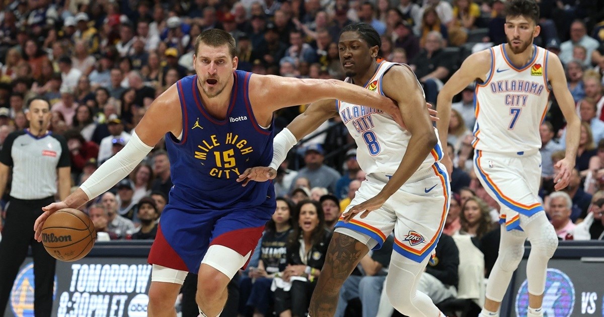 Jokić promašio svih deset trica i imao osam izgubljenih lopti. Denver slavio