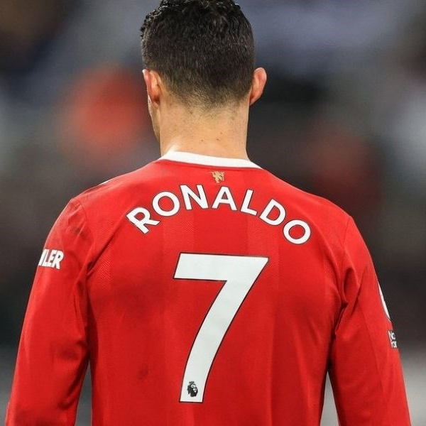 United nikom ne da Ronaldov broj 7 jer ga je obećao igraču kojeg još nije doveo