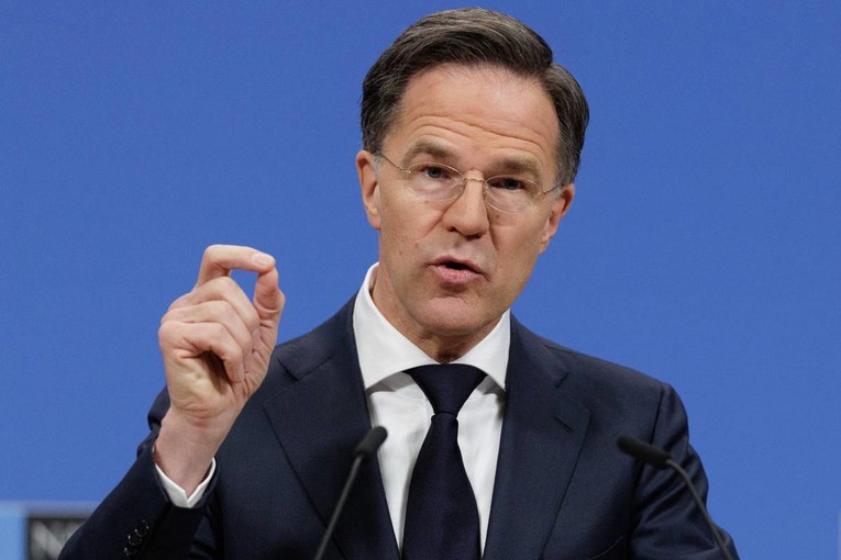 Rutte: SAD neće napustiti NATO