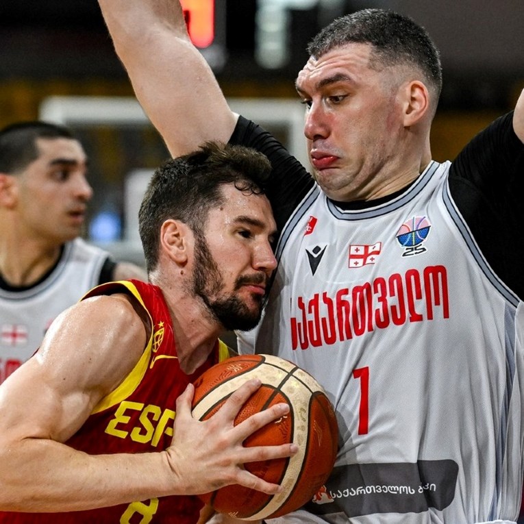 VIDEO Senzacija na EuroBasketu. Gruzija uvjerljivo pobijedila Španjolsku