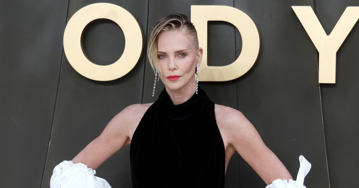 Charlize Theron humorom odgovorila na kritike o svom izgledu