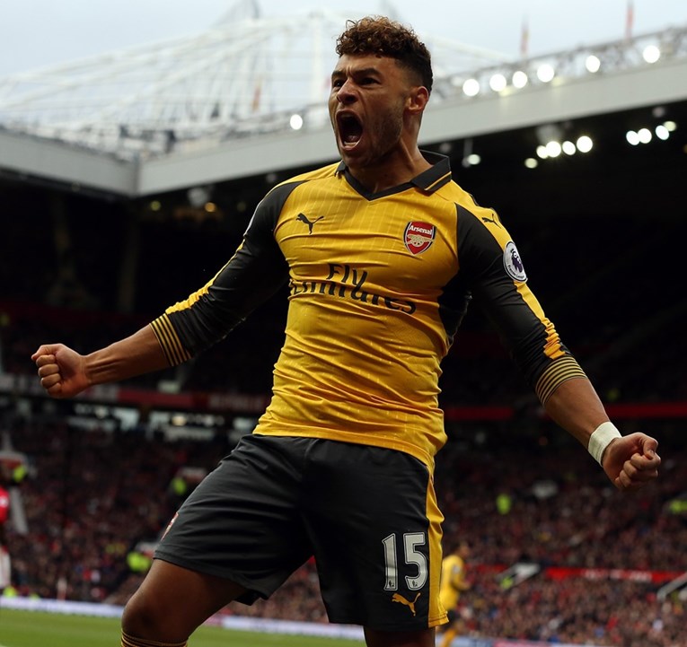 Najskuplje prodani Arsenalov igrač u povijesti s 32 godine ne može pronaći klub