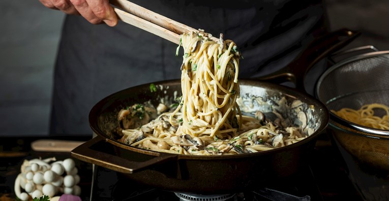 Znate li kako pravilno umiješati tjesteninu u umak? Imamo odgovor