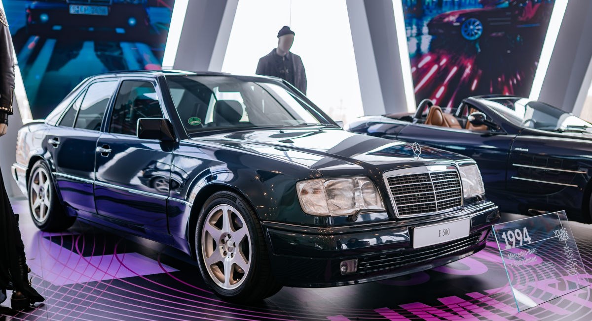 Ikona devedesetih: Posljednji Mercedes E 500 (W124) izložen u muzeju
