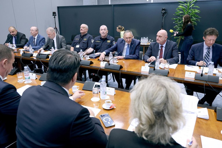 Božinović: Napad na službenu osobu je napad na institucije i pravnu državu
