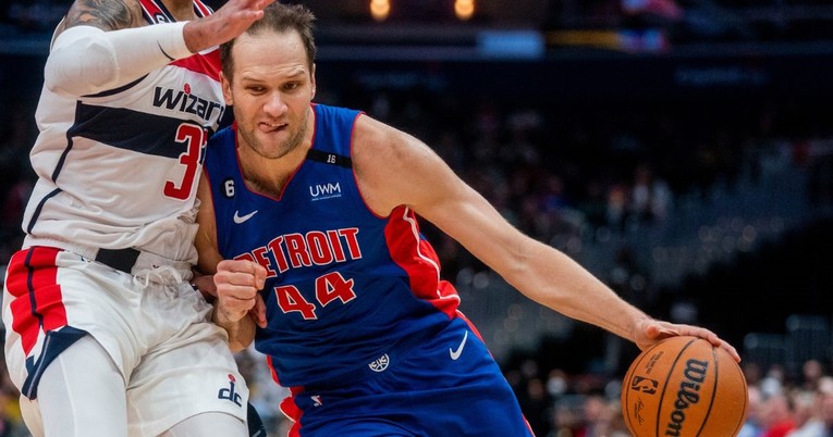 Bogdanović odigrao solidnu partiju u tijesnom porazu Pistonsa od Bucksa