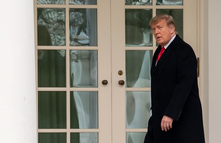 Trump: Broj umrlih od korone u SAD-u je preuveličan