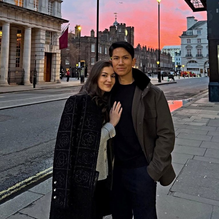 Princ od Bruneja i princeza hrvatskih korijena otkrili ime kćeri