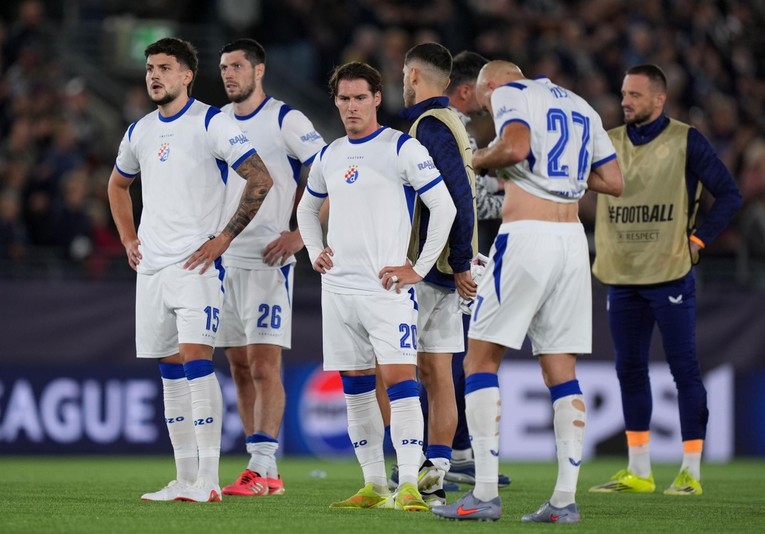 Dinamo nema dovoljno "svojih" igrača. Za to je platio cijenu na popisu za Europu