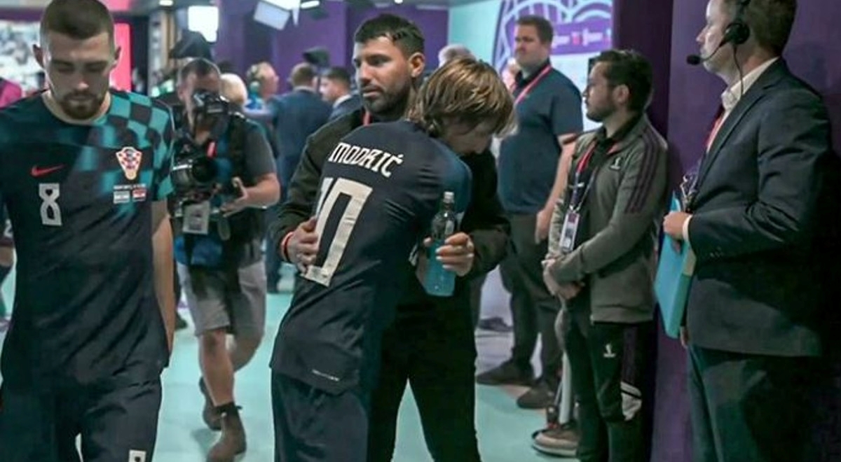 Pogledajte utučenog Modrića u tunelu, tješili ga Aguero i Di Maria
