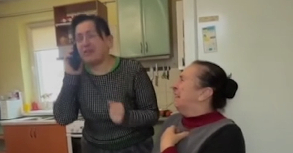 VIDEO Ukrajinka mislila da je pokopala sina vojnika 2023. godine. Nazvao ju je