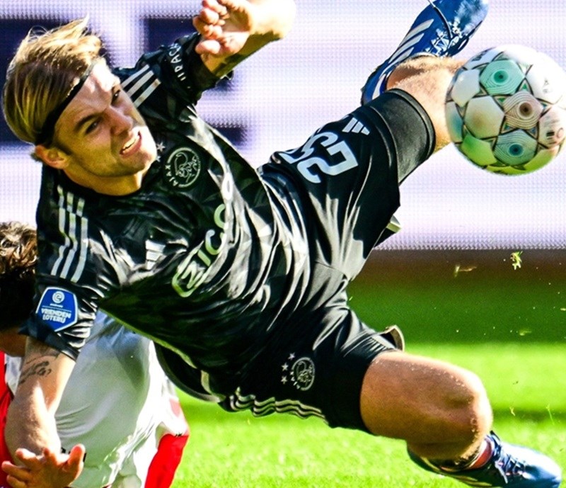 Telegraaf: Ajax je Sosu otpisao WhatsApp porukom. Ne smije više ni parkirati u klubu