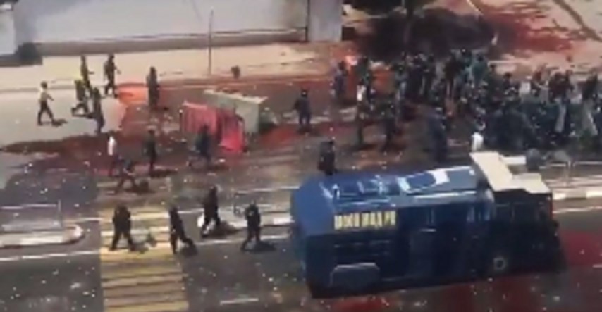 Krv na ulicama Uzbekistana nakon sukoba prosvjednika i policije. Ubijeno 18 ljudi