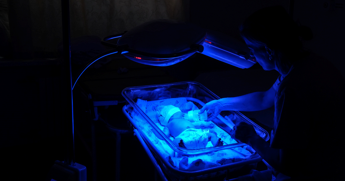 Ukrajini prijeti demografska katastrofa. Država vojnicima plaća zamrzavanje sperme