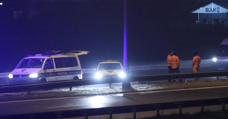 Policajci kod Županje zaustavili auto, u njemu zatekli šest migranata iz Turske