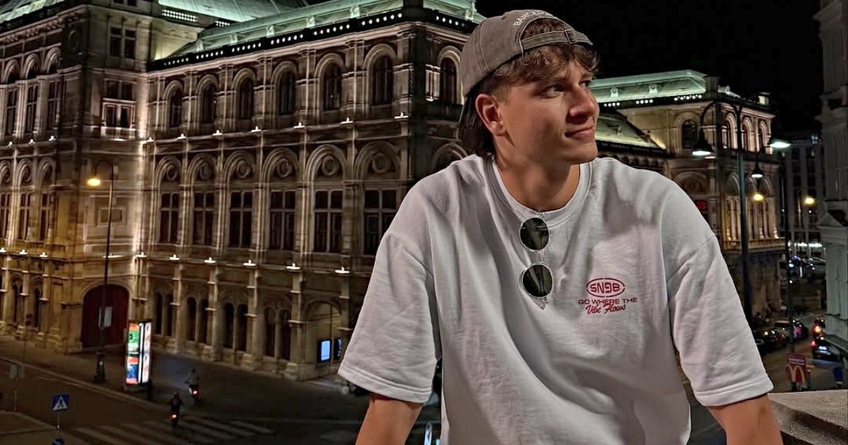 Jakov Jozinović rasprodao 5 koncerata u beogradskom Sava Centru i najavio prvu pjesmu