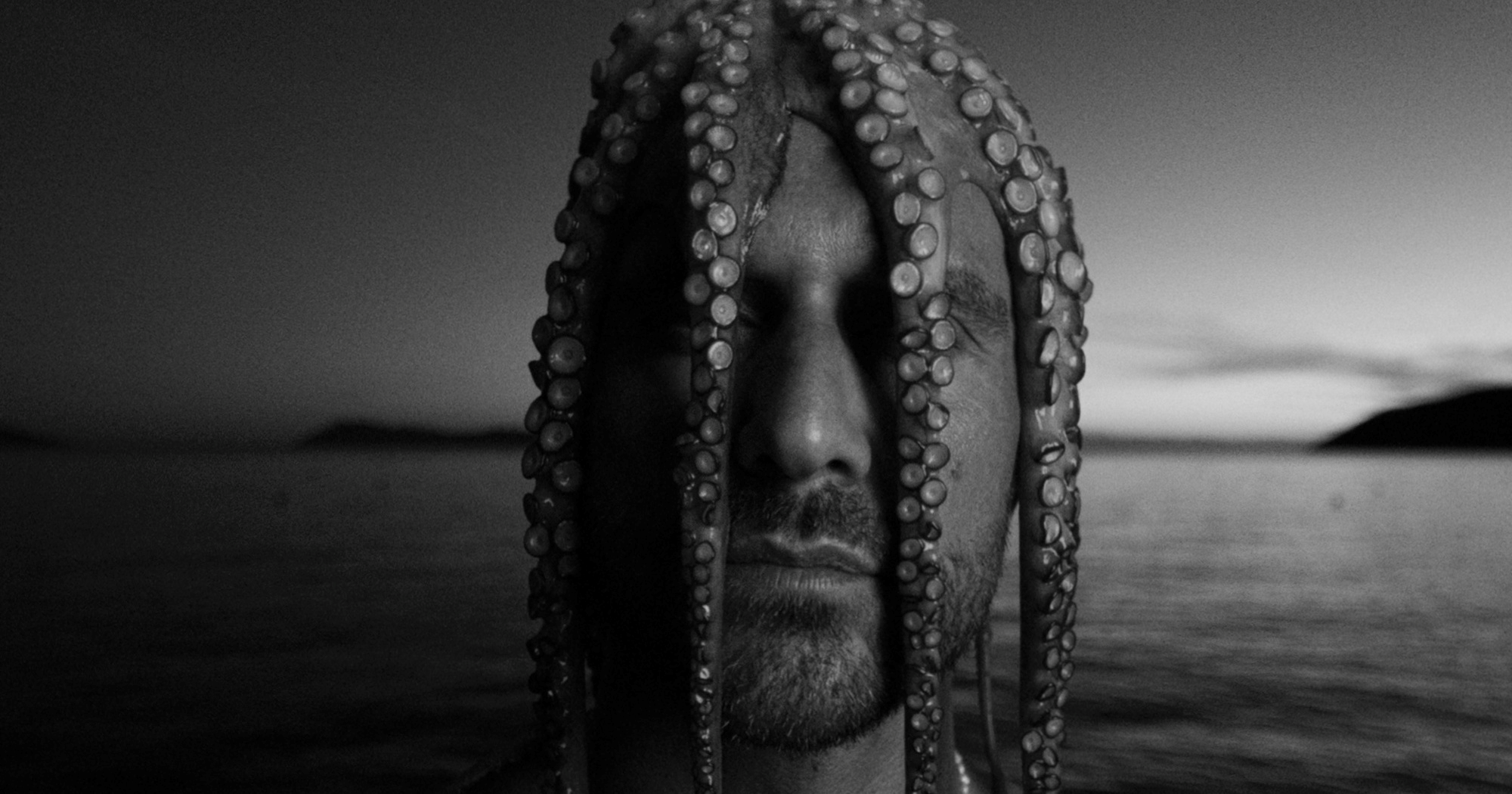 Luka Nižetić objavio pjesmu Pomalo, spot je snimio u Komiži