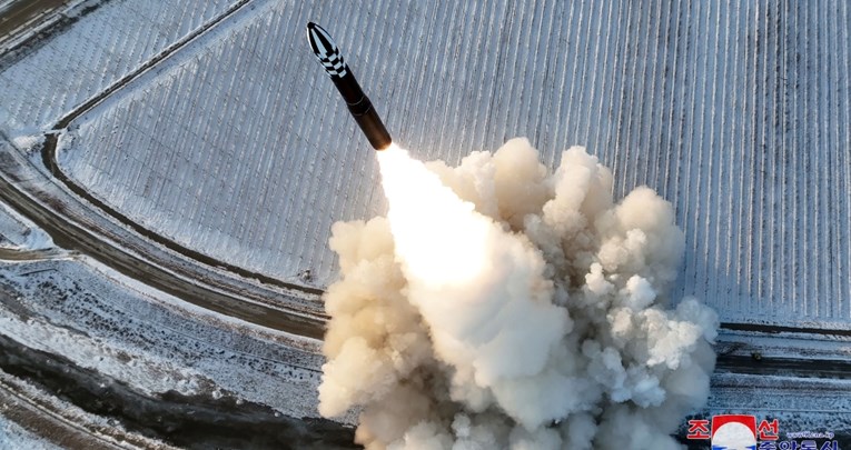 Sjeverna Koreja ispalila balistički projektil prema Istočnom kineskom moru