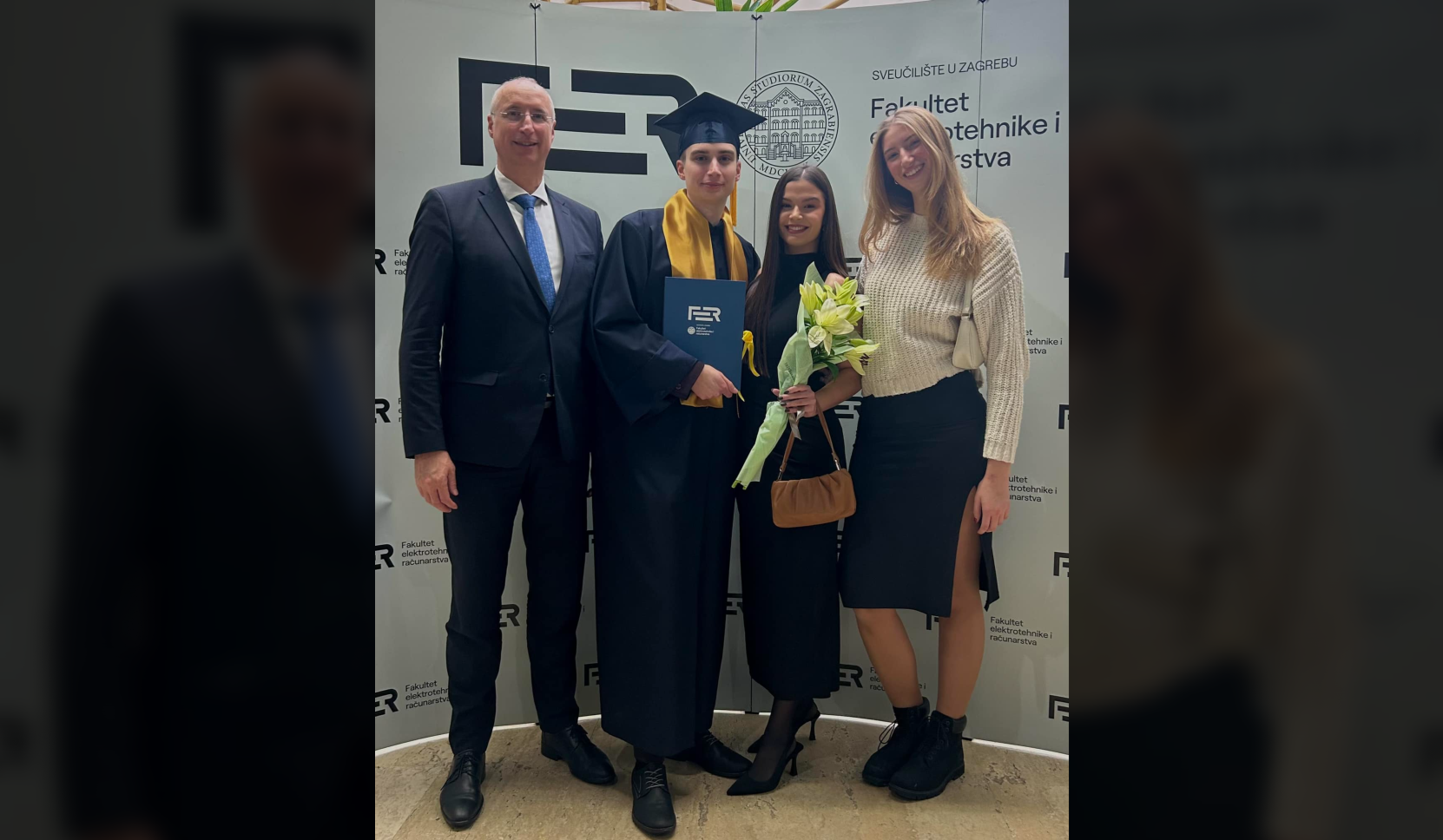 Sin Marijane i Ivice Puljak postao magistar inženjer računarstva