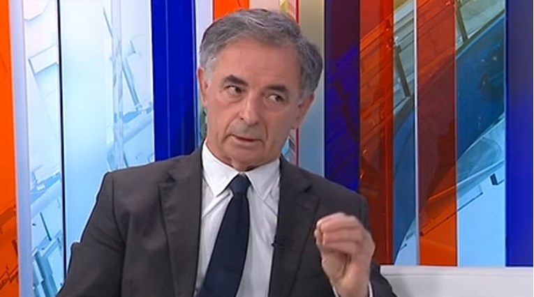 Pupovac: Milošević je stavio mandat na raspolaganje, to je moralan i častan čovjek